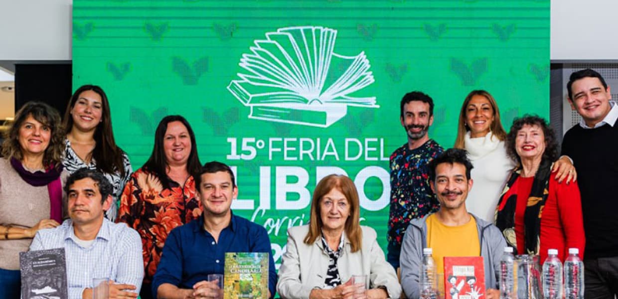 Imagen de portada para Misiones participó de la Feria del Libro de Corrientes con autores, música y promoción cultural