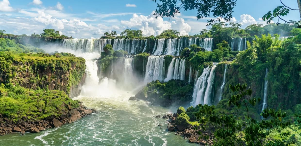 Imagen de portada para Misiones se consolida como destino elegido en el fin de semana largo